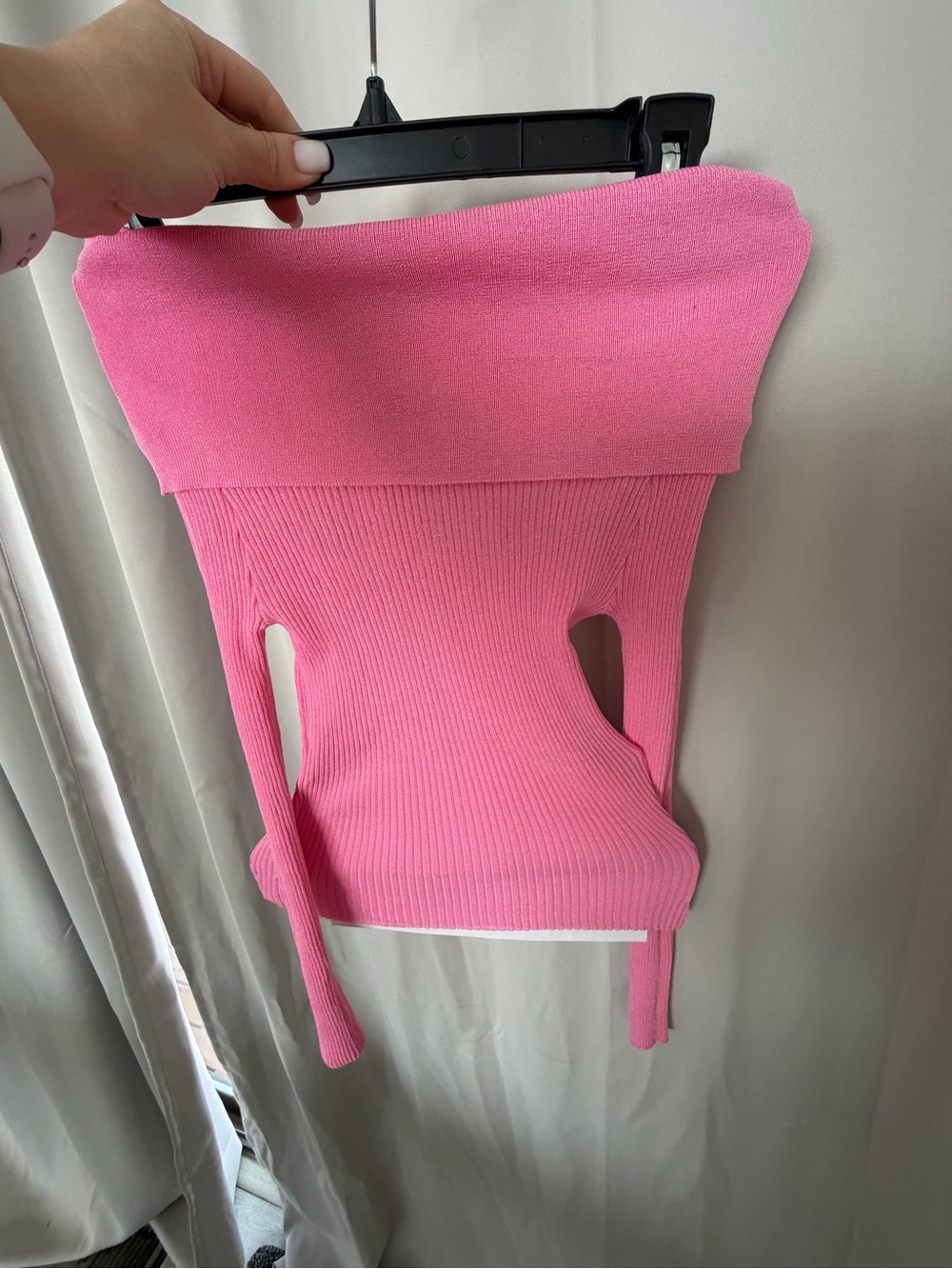 Zara Bright Pink Off-the-Shoulder Ribbed Sweater - Picture 2 of 4